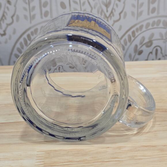 Chicago Skyline Glass Coffee Mug Postage Stamp Gold Navy 3D Touch Windy Clouds - Picture 8 of 8